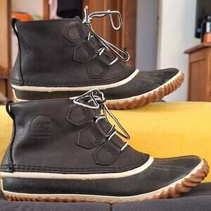 Sorel Black Winter & Rain Boots